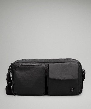 Black Lululemon Multi-Pocket 2.5L Bag Crossbody Bags | NZ_LuLu22002